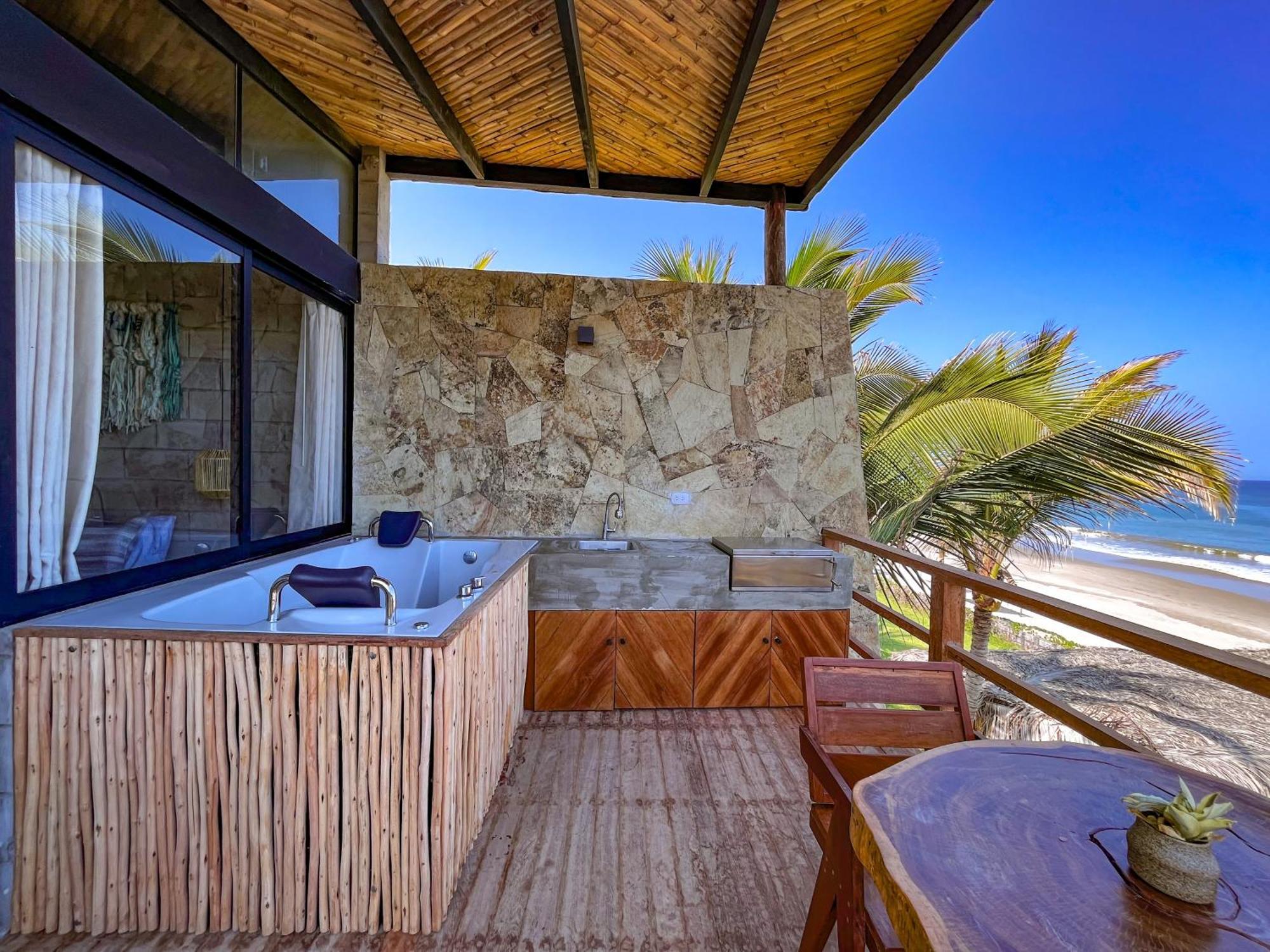 Diem Vichayito Beachfront Eco-Luxury Extérieur photo