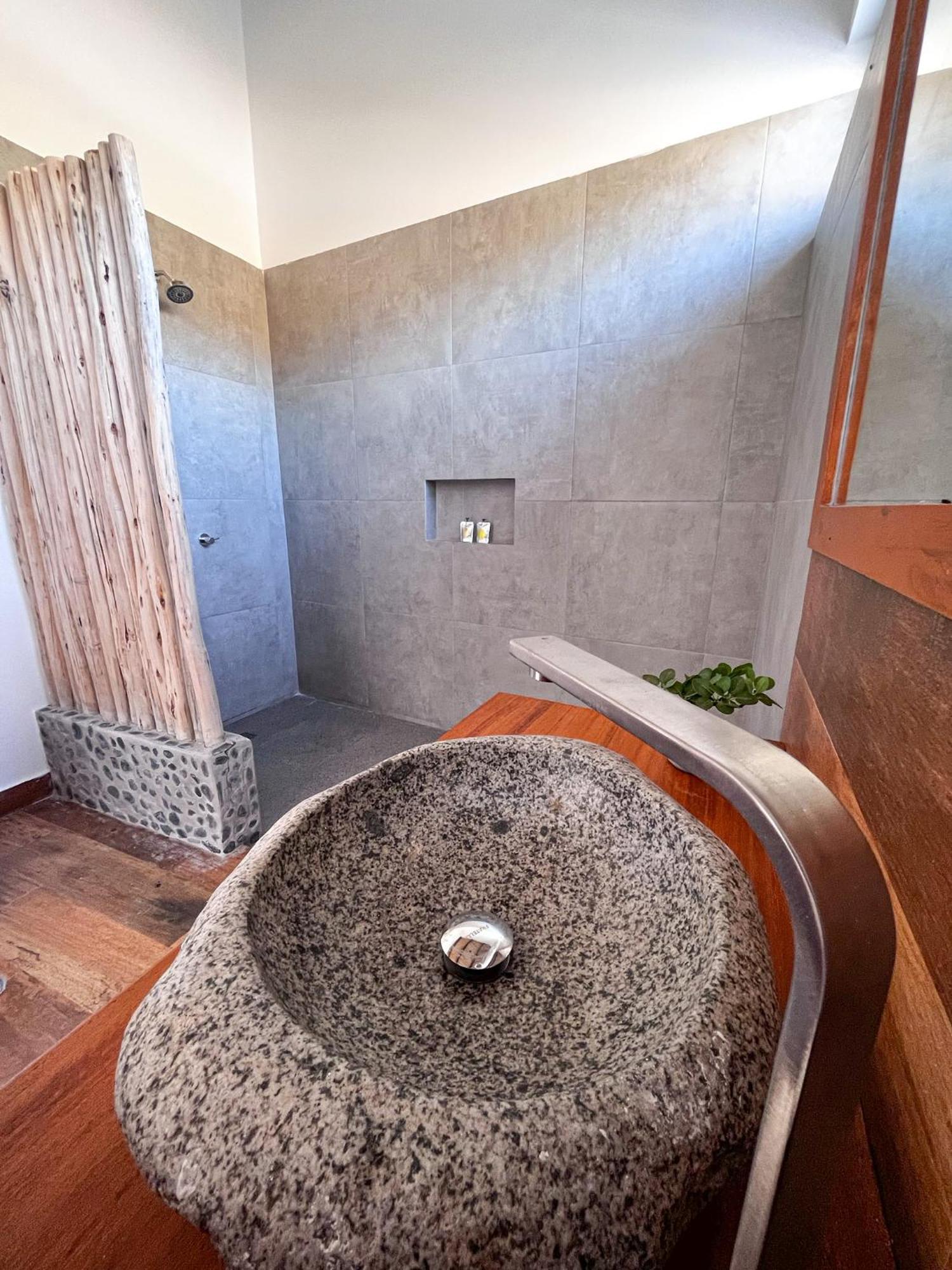 Diem Vichayito Beachfront Eco-Luxury Extérieur photo