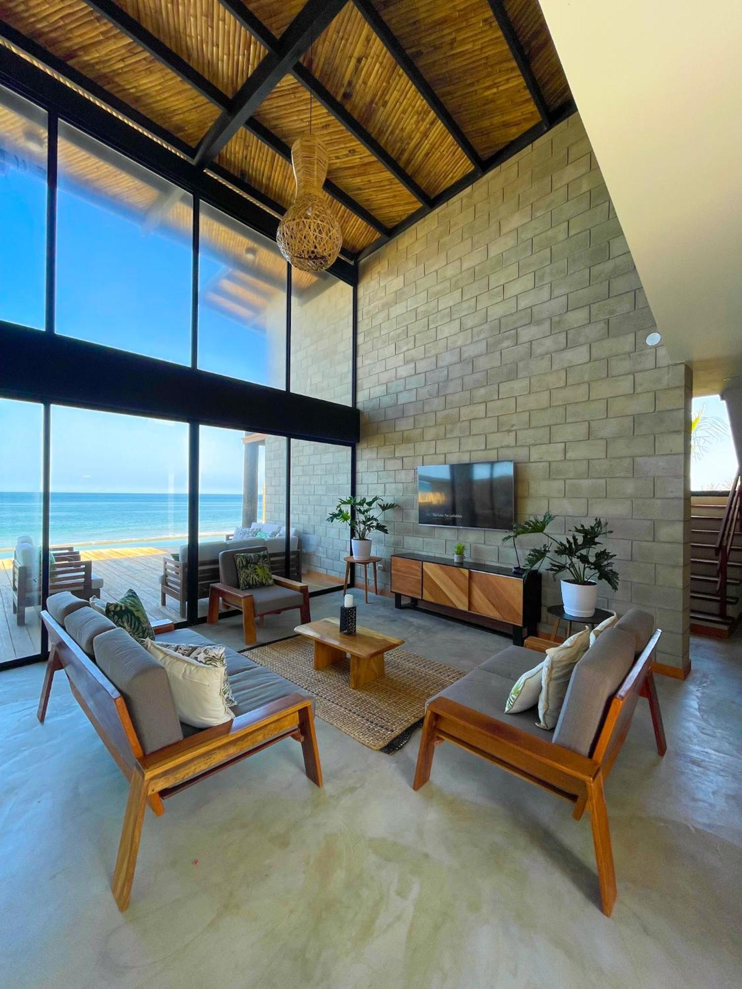Diem Vichayito Beachfront Eco-Luxury Chambre photo